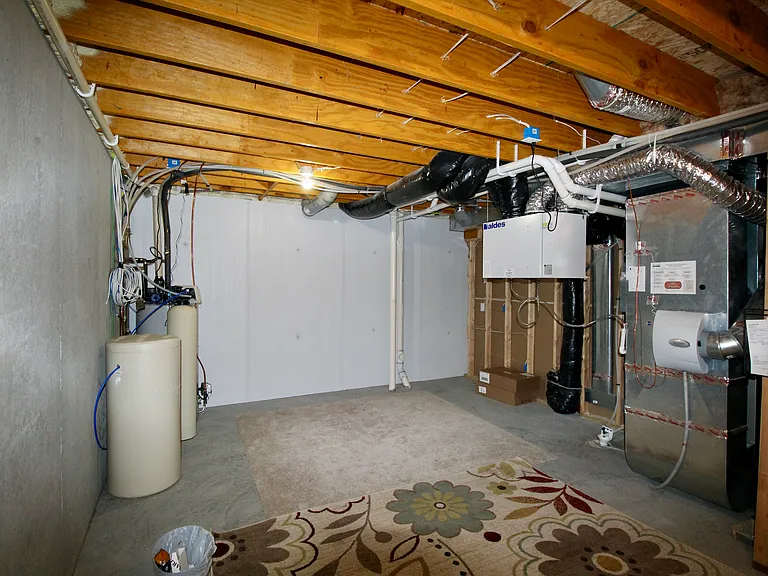 15672 Fairchild Way — Photo 40
