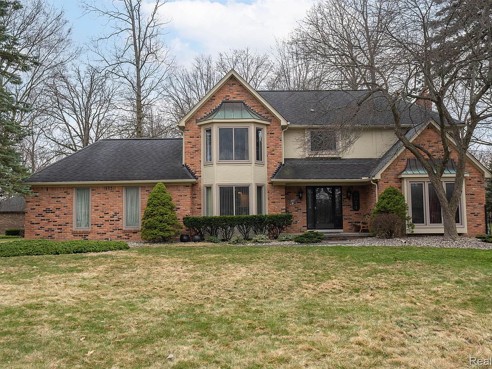 1st image of 9074 Shelby Woods Dr