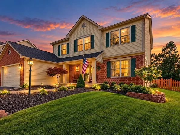755 Lone Rise Dr E, Marysville, OH 43040