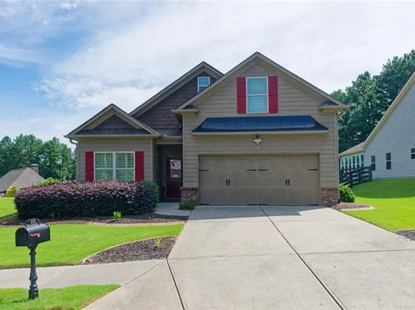 103 Hawthorne Ridge Cir, Dallas, GA 30132