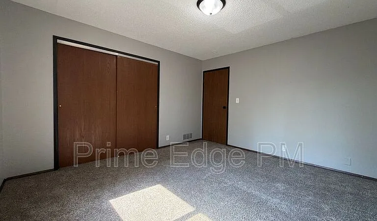 1541 S 21st St #5 — Photo 34