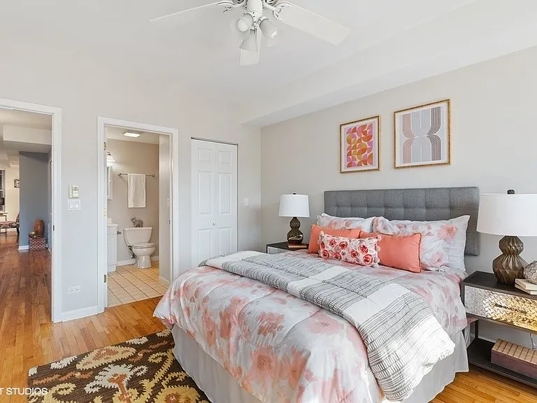 4825 N Fairfield Ave #1 — Photo 11