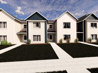 2413 Willow Branch Ave, Brookings, SD 57006