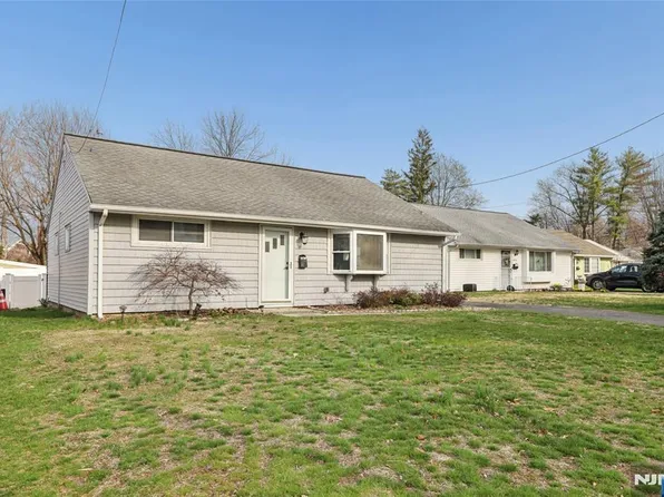 478 Riverside Ter, Rutherford, NJ 07070