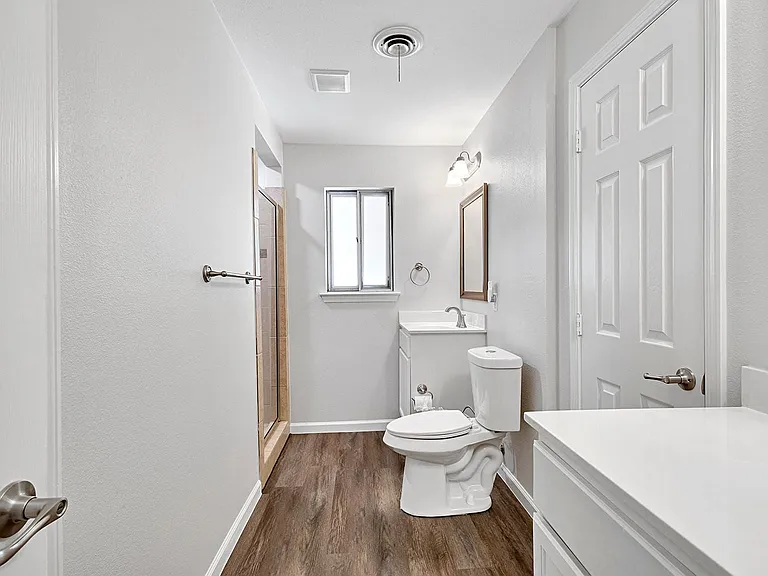 2nd primary bath