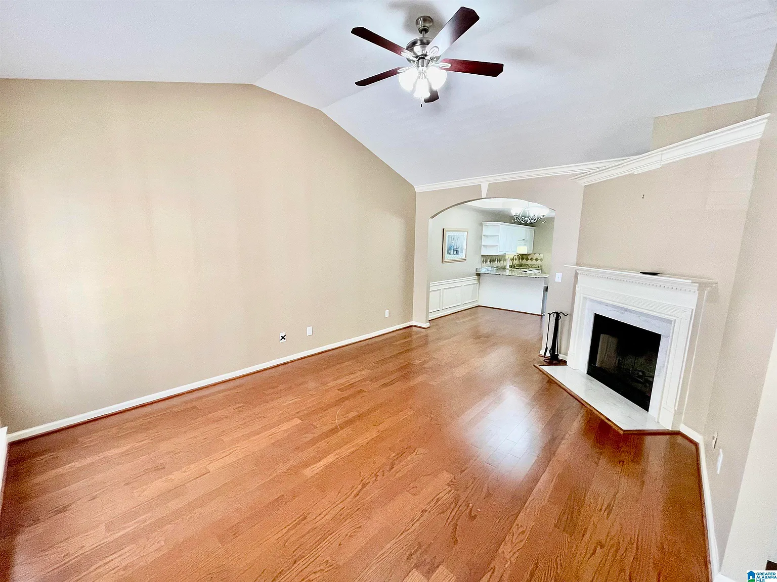 2 bed, 2.0 bath, $1,595 — Photo 2