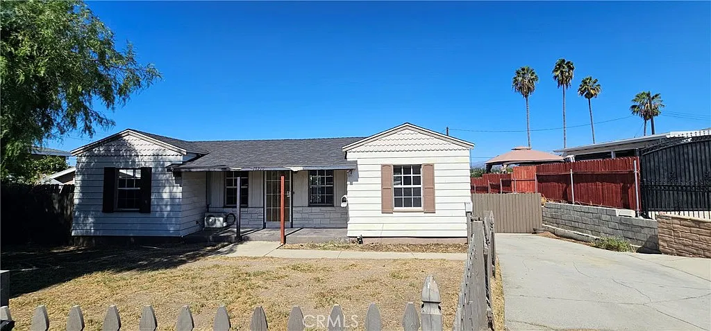 3 bed, 1260 sqft, $3,000 — Photo 3