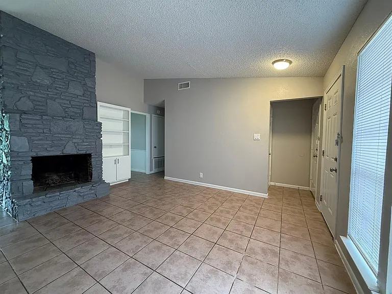 12310 Willow Wild Dr #B — Photo 6