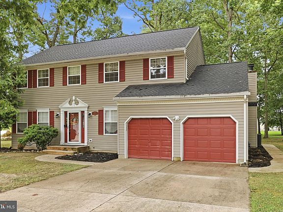 2nd image of 133 Red Oak Dr