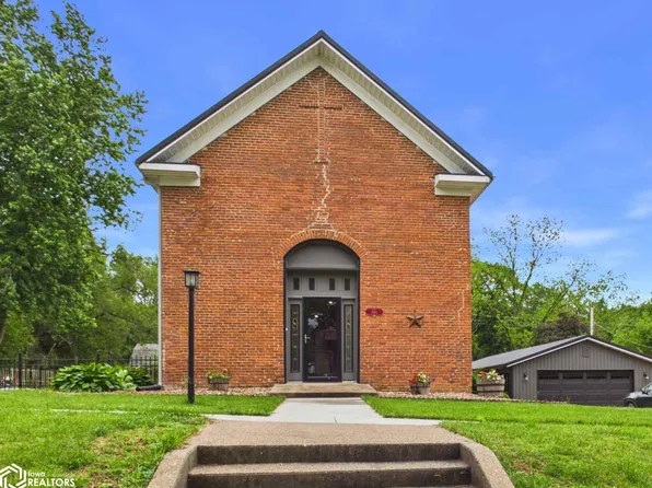 106 Spruce St, Montrose, IA 52639