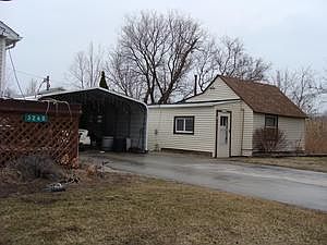 5th image of 3260 Woodward Blvd