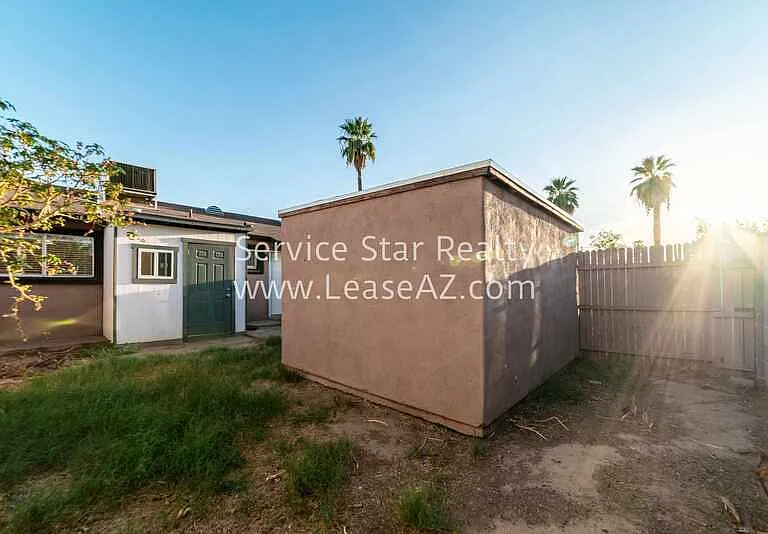 5460 W Palmaire Ave — Photo 20