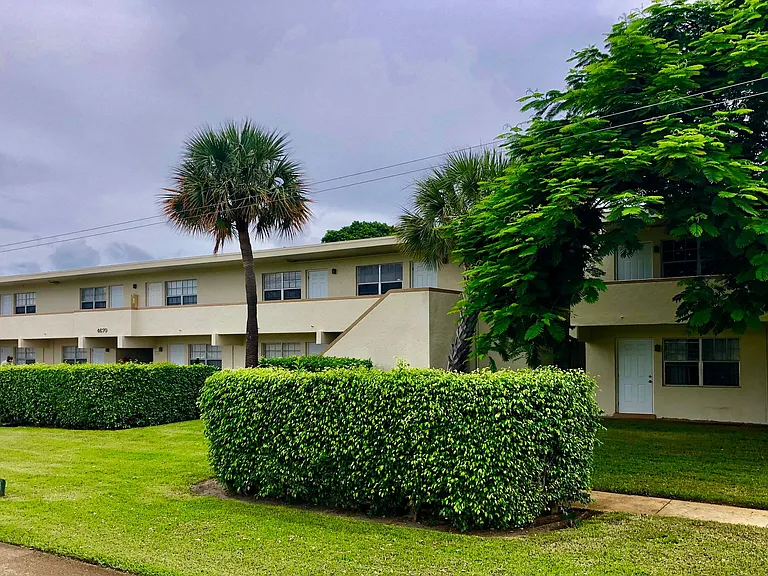 Villa Rica Apartments — Photo 6