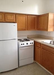 2nd image of 226 Fountain St APT 107
