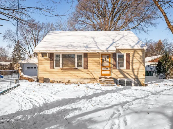 8822 Polk St NE, Blaine, MN 55434