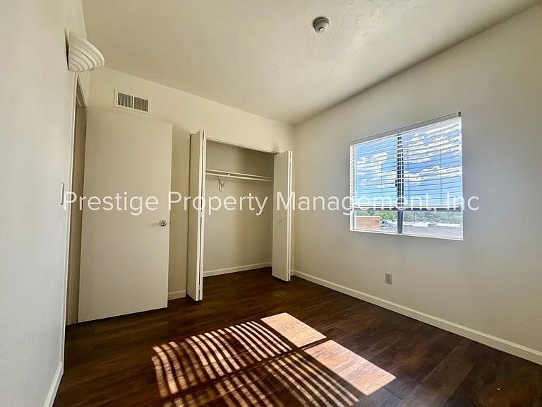 1810 S Blacklidge Dr #118 — Photo 14