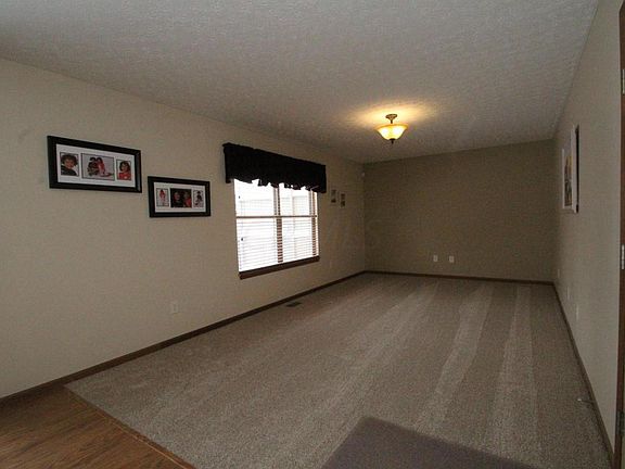 2nd image of 5916 Luccis Ct