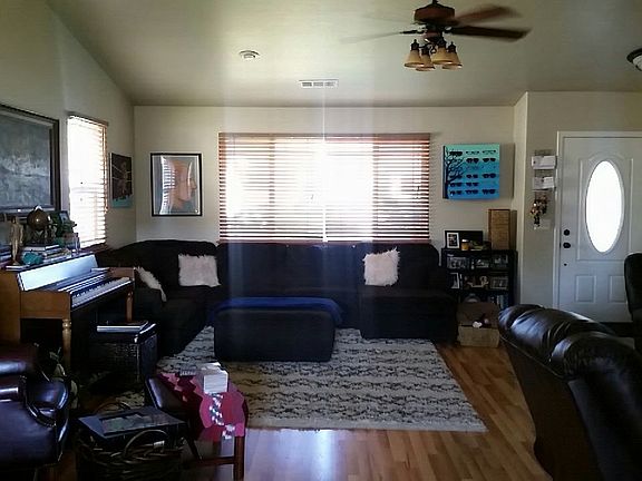 3rd image of 2439 Maher Ave