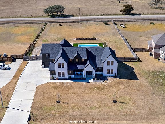 2nd image of 5924 Rain Meadow Dr