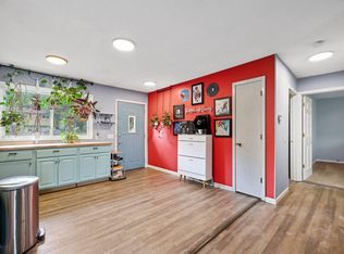 605 Birchwood Trl, Mount Horeb, WI 53572