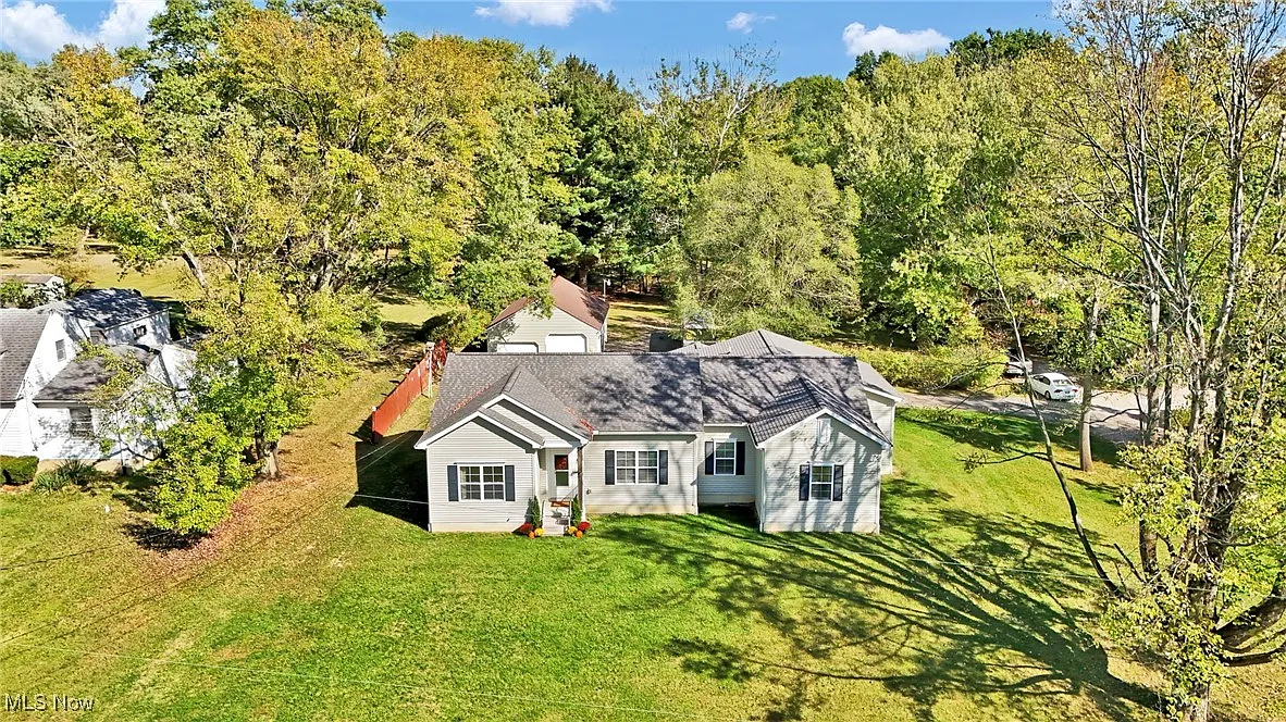 3873 Easton Rd photo 1