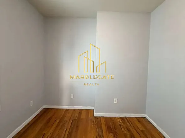 166 Wilkinson Avenue image 1 of 14