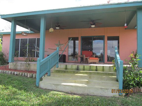 5th image of 120 Resaca Retreat Dr