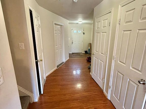5th image of 1409 Estelle Dr