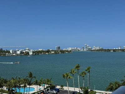 7501 E Treasure Dr APT 7L, North Bay Village, FL, 33141