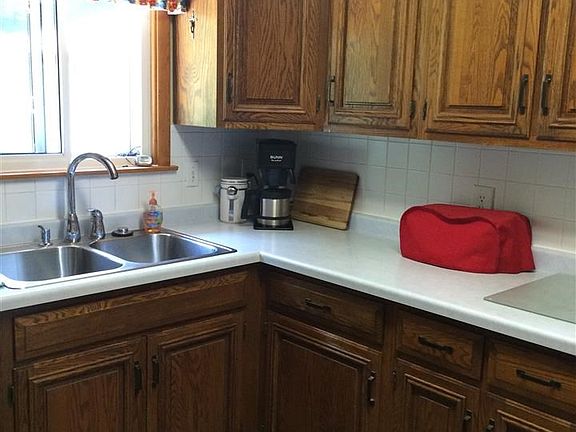 5th image of 1605 Mildred Ave
