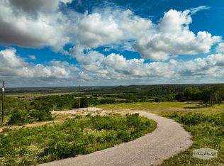 360 Big Country Ct, Strawn, TX 76475