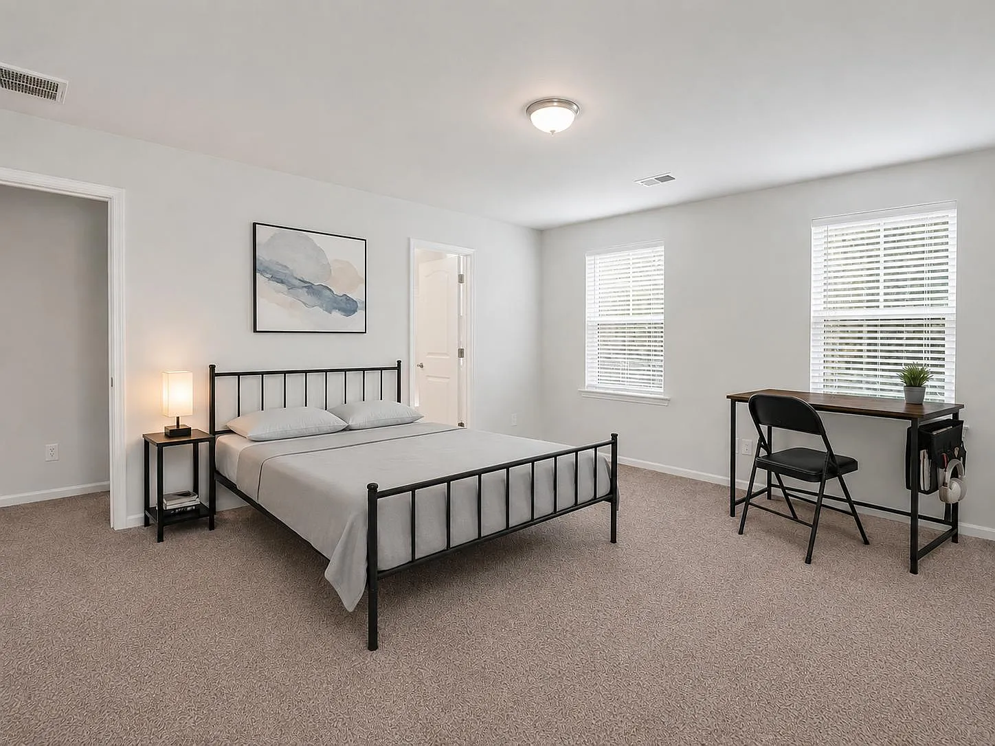 4 bed, 2.5 bath, 2172 sqft, $1,590 — Photo 1