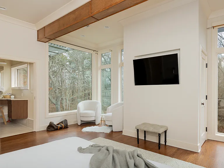 18 Spring Pond Ln — Photo 19