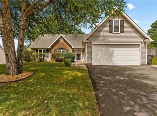 610 Wallridge Dr, Winston Salem, NC 27106