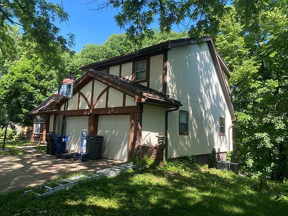 2nd image of 3706 W Colony Sq