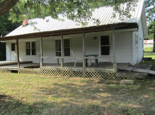 10353 Teal Rd, West Frankfort, IL 62896