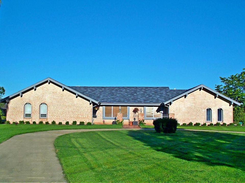 1st image of 13943 N Birchwood Ln
