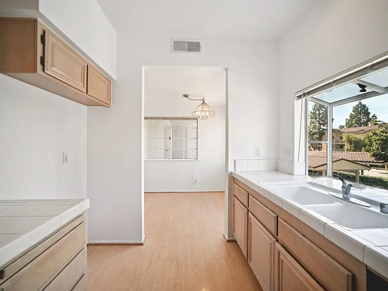 668 Oak Run Trl #103 — Photo 3