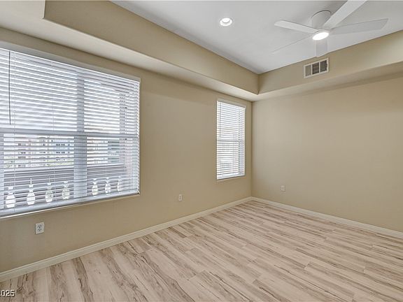 3rd image of 20 E Serene Ave Unit 401