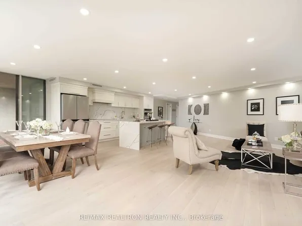 85 Skymark Dr #502, Toronto, ON M2H 3P2