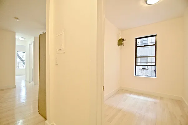 Rented by Bohemia Realty Group | media 6