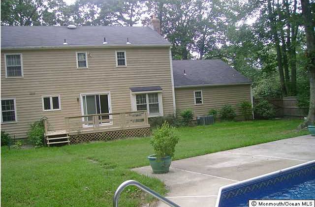 1st image of 947 Millstone Ct