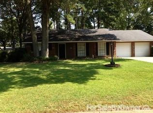 9807 High Point Dr, Shreveport, LA 71106