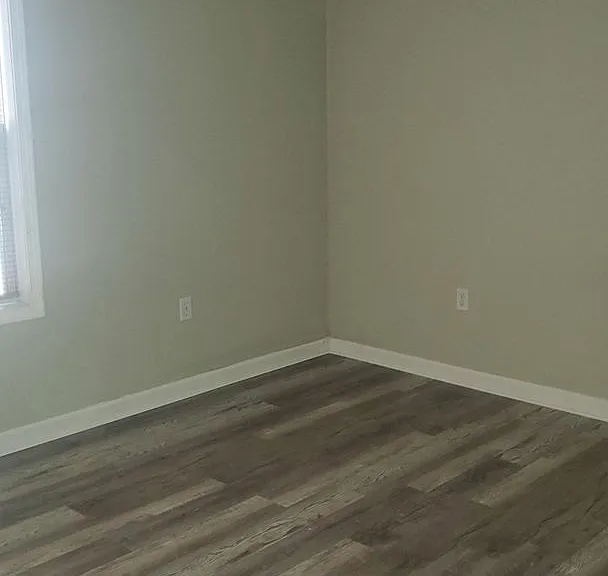 121 Lannes West Dr — Photo 11