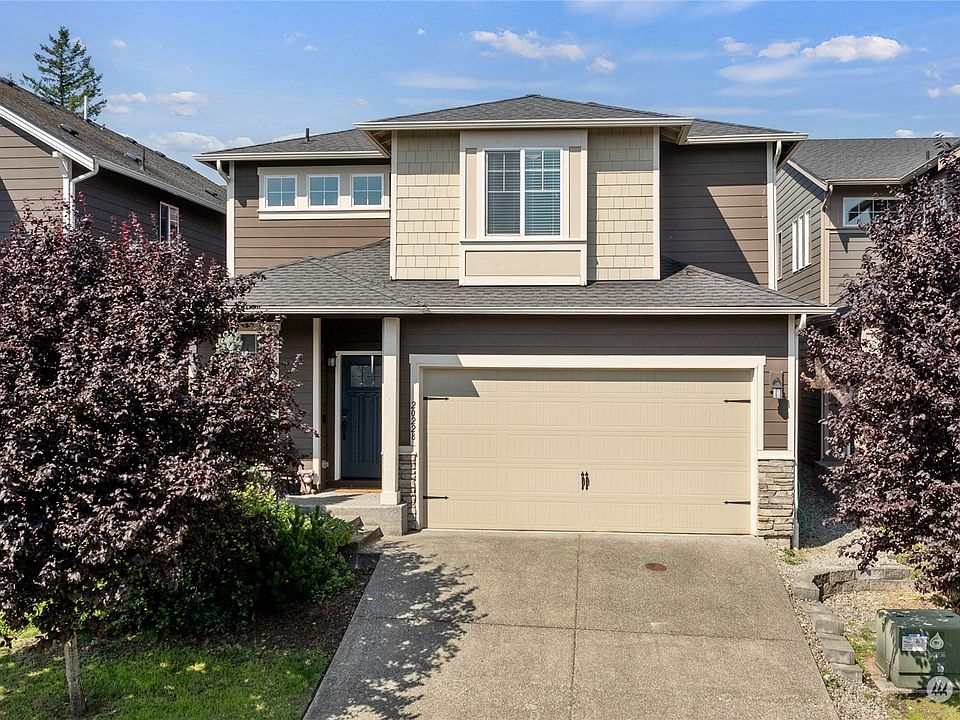 1st image of 20228 19th Avenue E