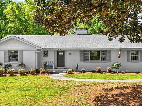 2nd image of 3707 W Friendly Ave