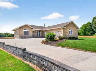 1432 Sawmill Rd, Crossville, TN 38555
