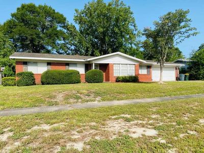 627 Fairway Ave NE, Fort Walton Beach, FL, 32547