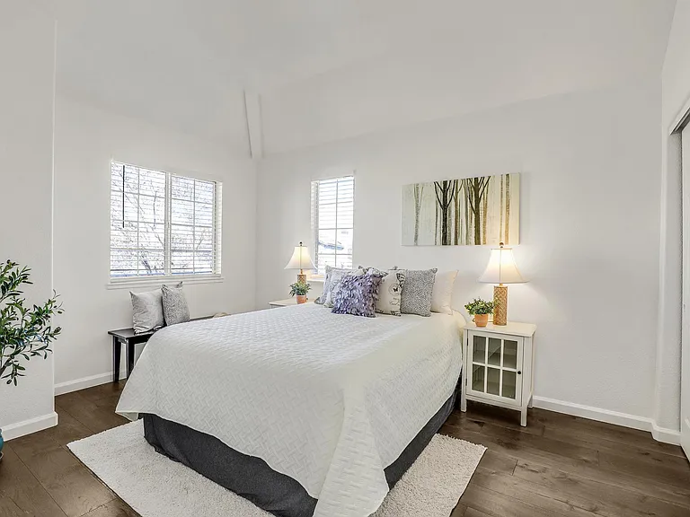 8516 Peachtree Ave — Photo 17