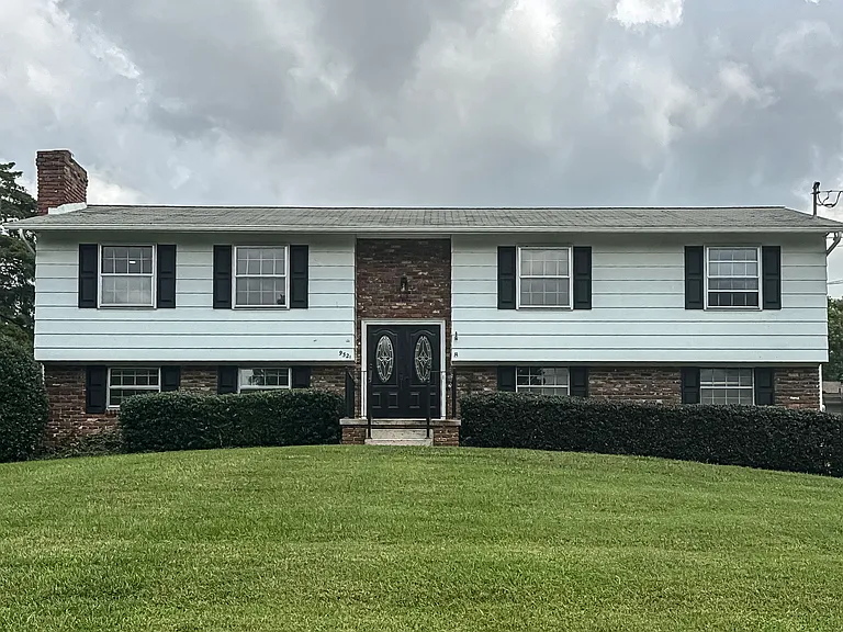 9521 Mobile Dr — Photo 67